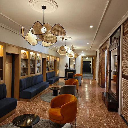 Hostal Aguilar Madrid Buitenkant foto