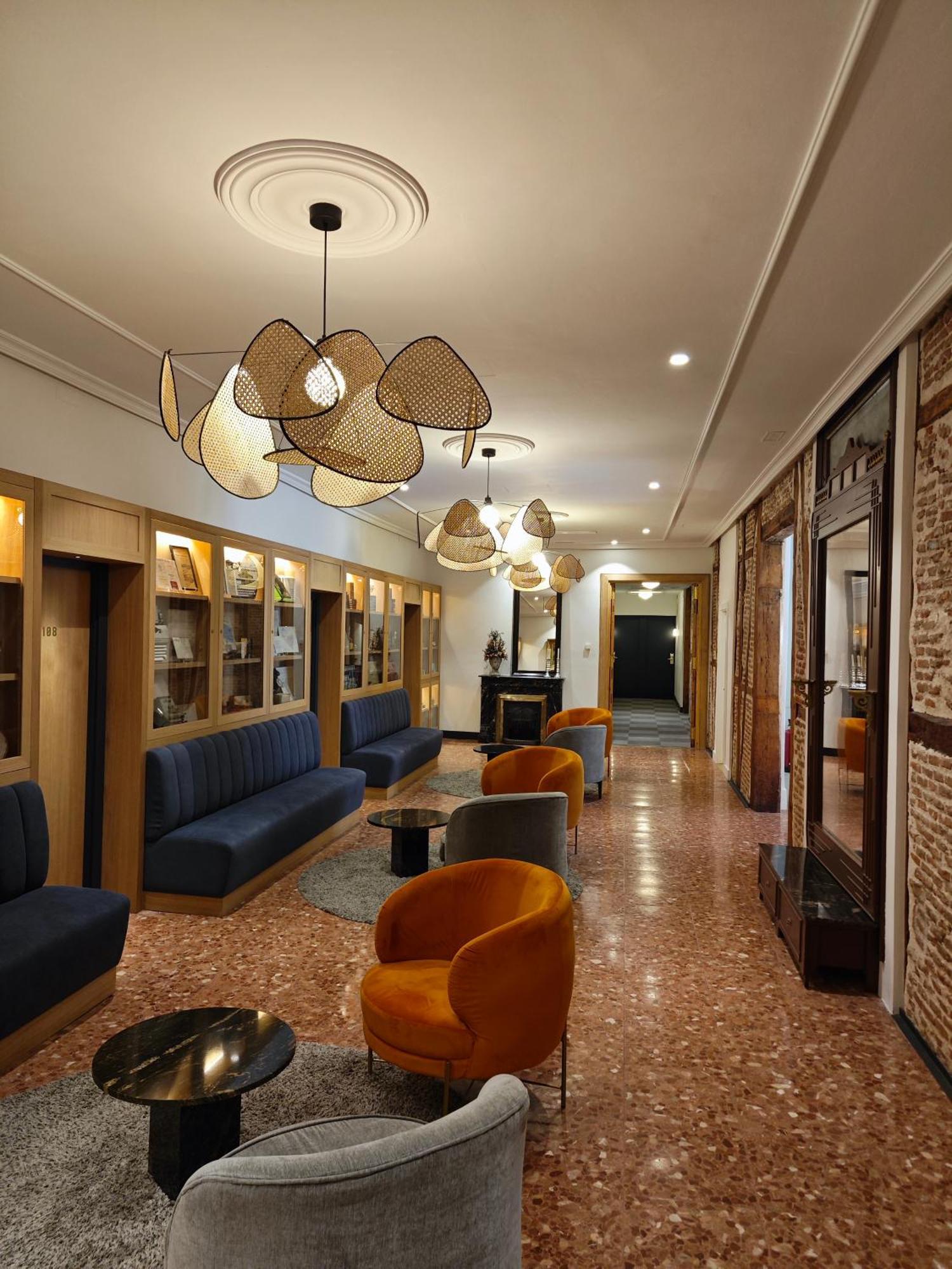 Hostal Aguilar Madrid Buitenkant foto